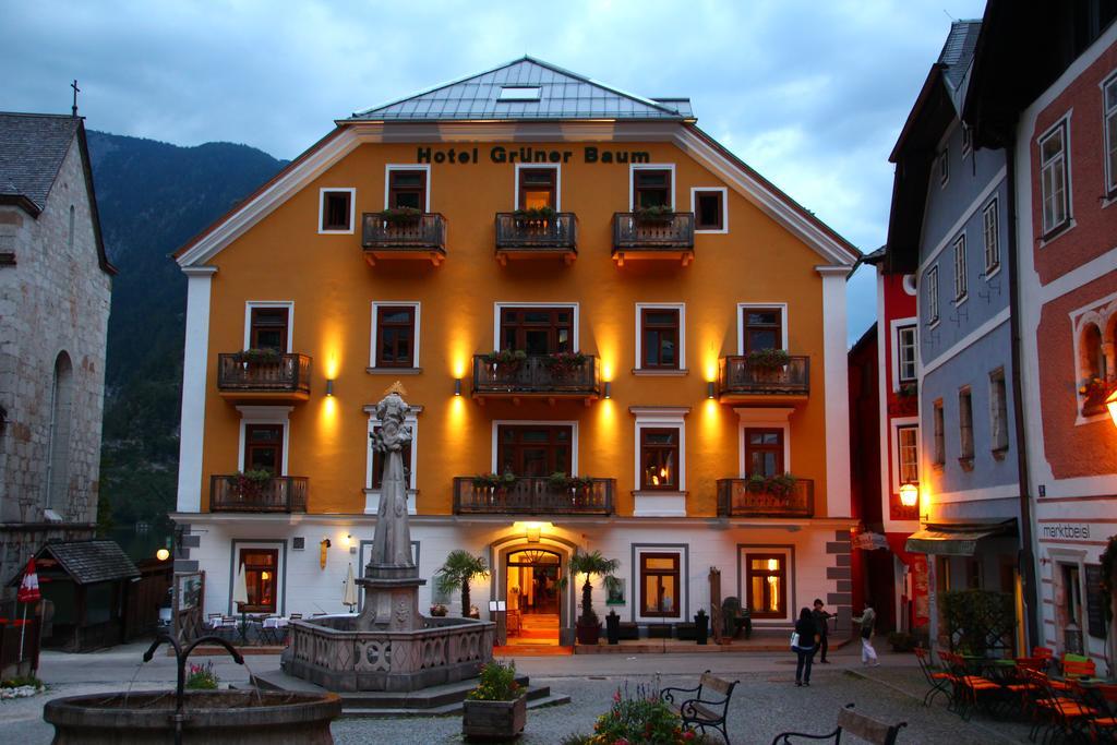 Seehotel Gruner Baum Hallstatt Exterior photo